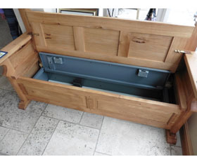 Bench Gun Storage