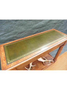 The Gun Service Table