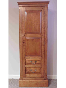 The Heywood in Cherry Wood Bespoke Gun Cabinet